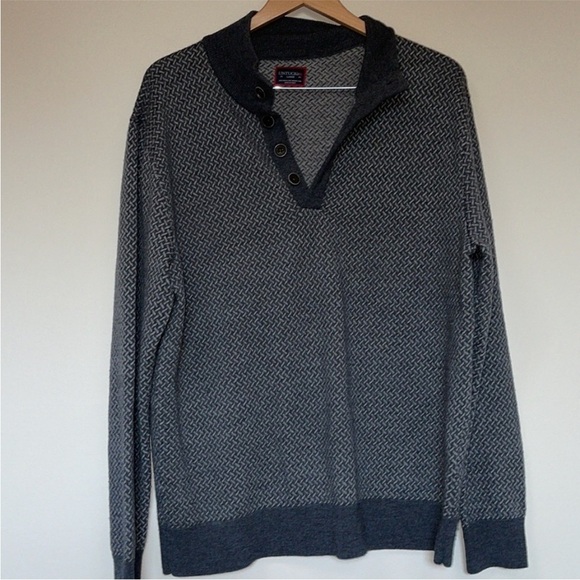 UNTUCKit Wool Sweater Sorensen Cross Stitch Mens 
Size large - Picture 3 of 6